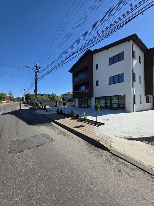 Spatiu comercial 108 mp