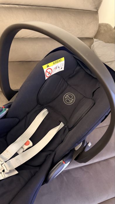Scoică auto premium Cybex Cloud Z2 i-Size + adaptori cărucior