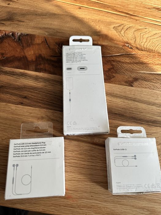 Apple EarPods Jack 3.5mm și lightning, Adaptor USB-C Lightning, ca noi