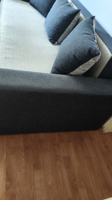 Canapea extensibila!