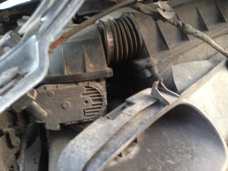 Мерцедес-Бенц C 200 2.0 / Mercedes-Benz C 200 2.0 KOMPRESSOR на части