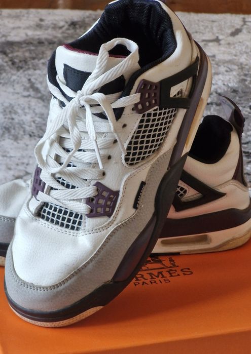 Nike Air Jordan 4