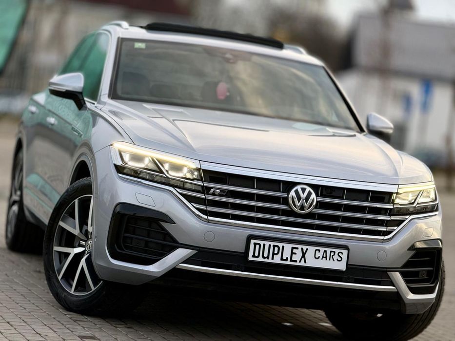 WV TUAREG 2019 impecabil