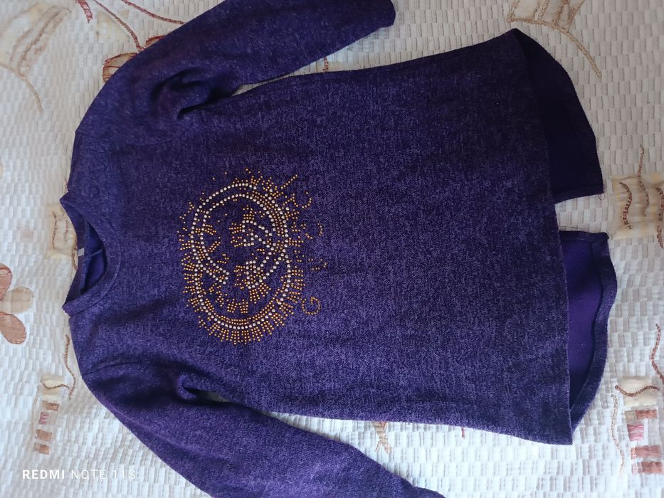 На девочку  8-11 лет