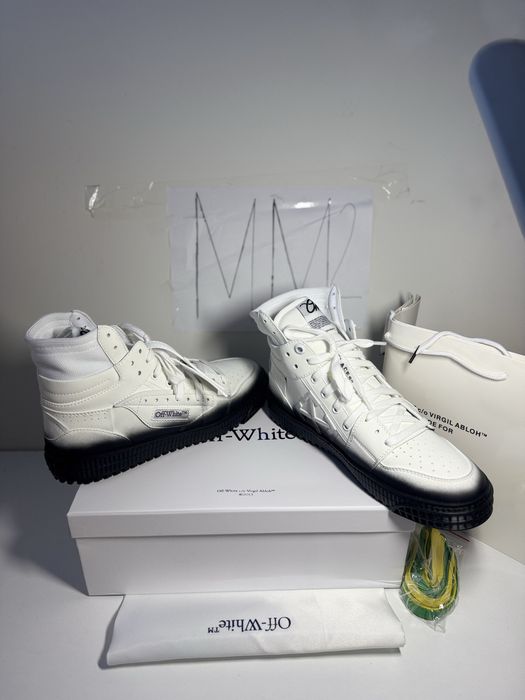 Adidasi/Sneakers off white black and white off court 3.0