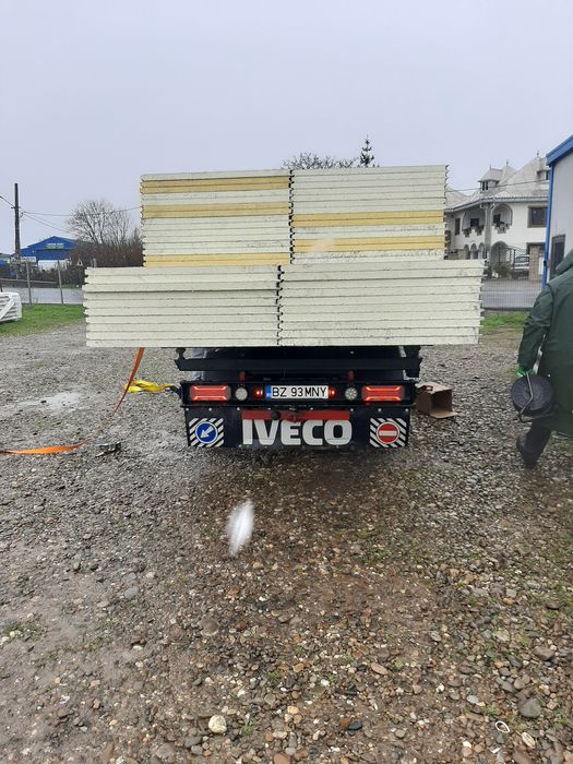 Panouri sandwich noi