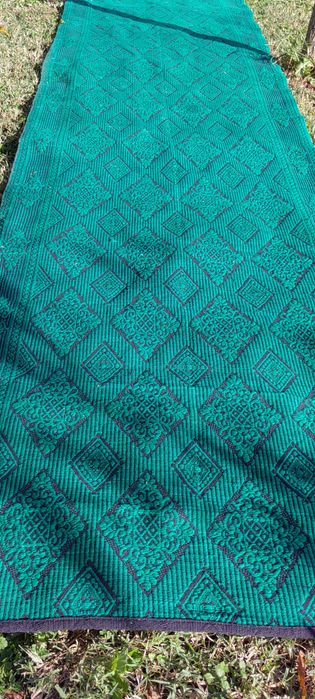 Ръчно тъкани килими, пътеки и губери