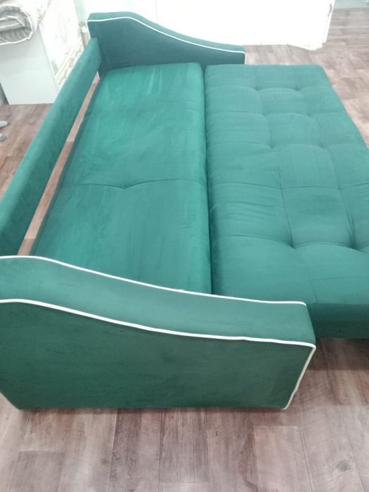 Продам диван в хорошем состоянии
