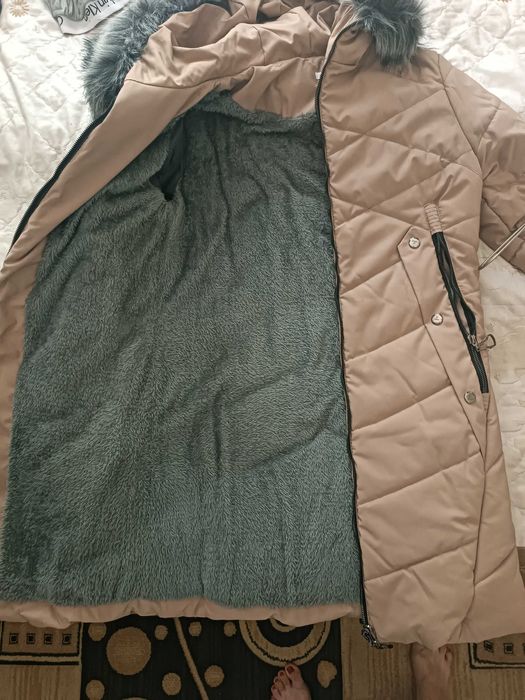 Продам пальто женское