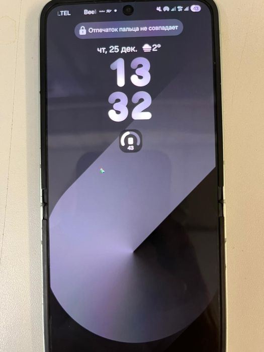 Продаю Samsung flip 6 ..