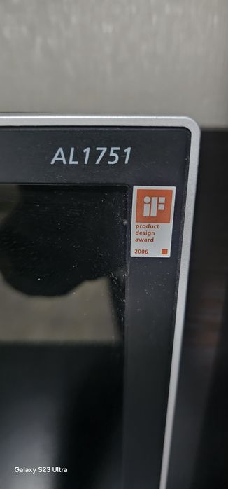 Монитор продается