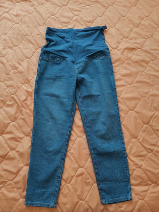 Дънки за бременни