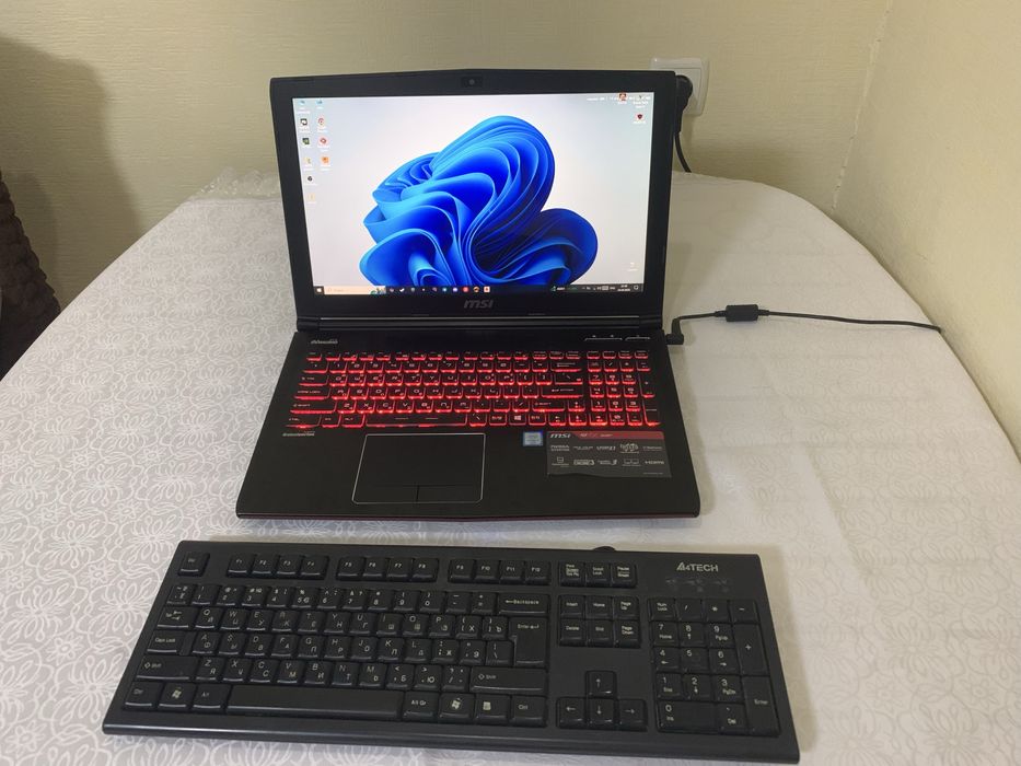 Игровой ноутбук MSI / O’yin uchun noutbuk
