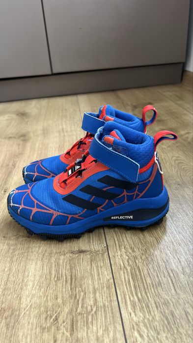 Боти/кецове Adidas Spiderman - 32номер