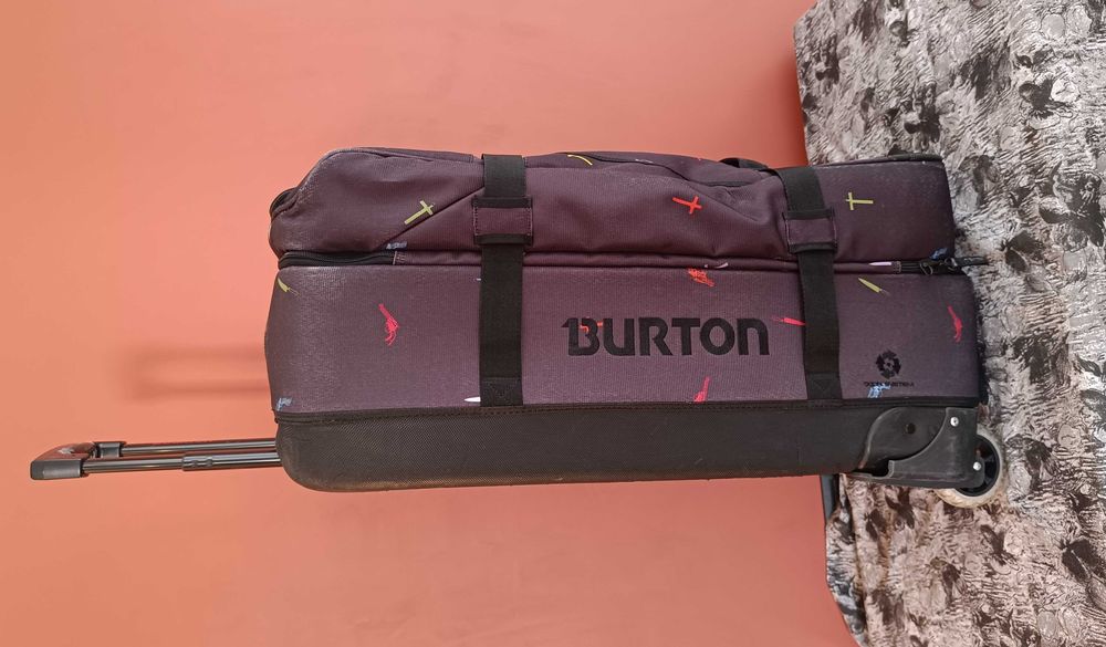 Burton-Много Запазен