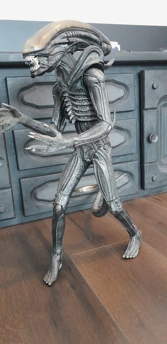 Alien Big Cap 50cm.Figurina NECA Alien