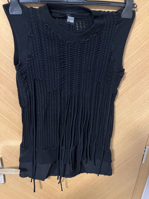 Блуза без ръкав