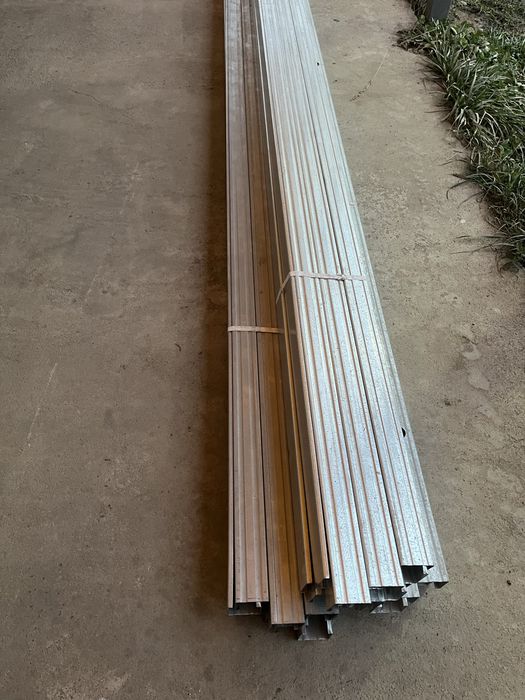 Срочно продам профель для стен оригинал