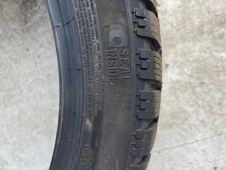 255 40 21 Anvelope de iarna noi Pirelli Scorpion Winter