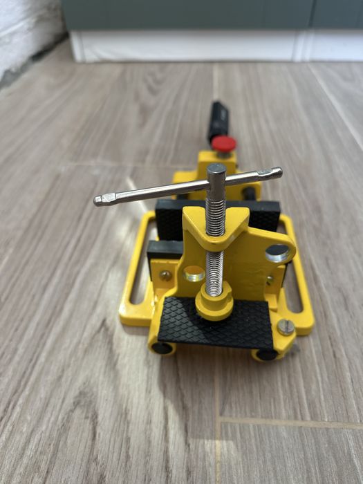 Menghina de modelare 100 mm noua