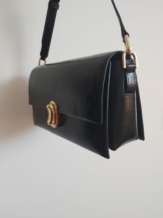 Furla Eclisse M дамска чанта лак