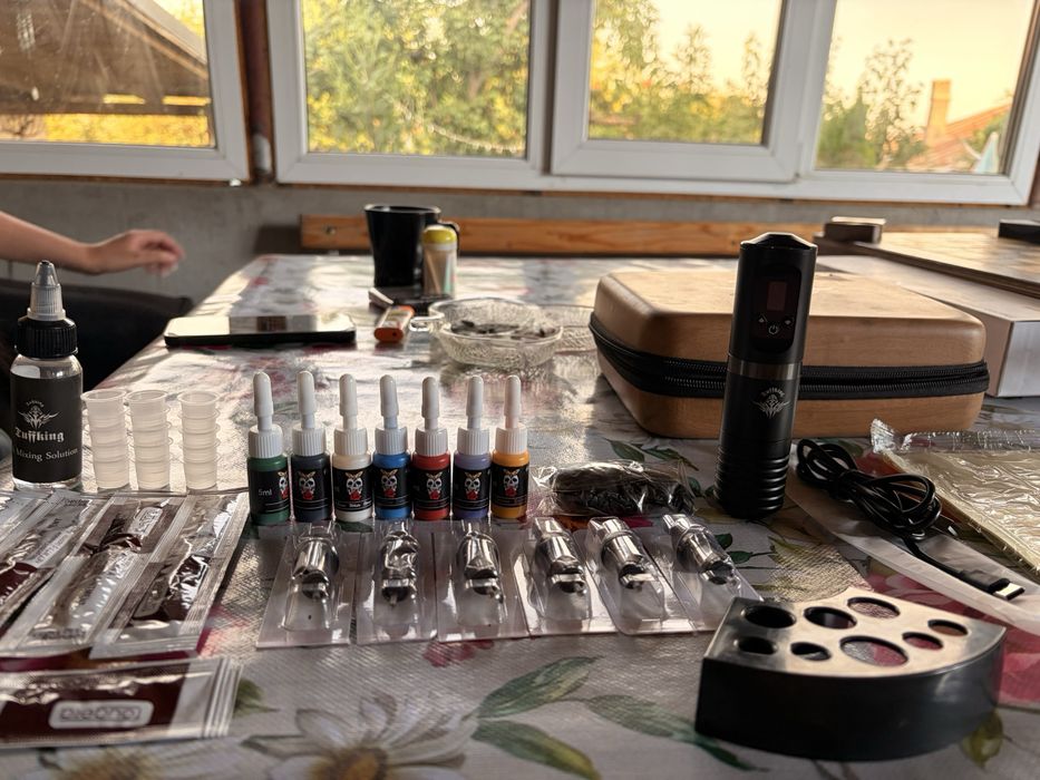 Vand Kit de tatuaj