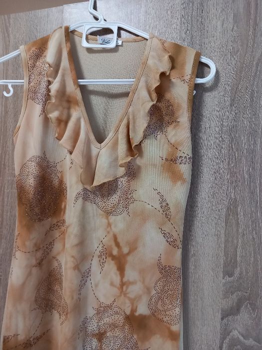 Рокля размер М но става и за С