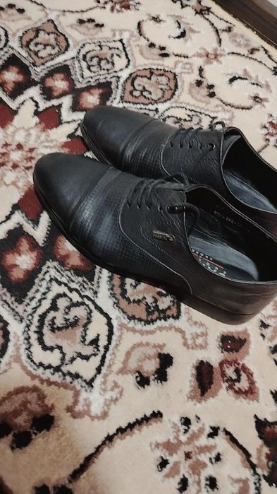 Erkaklar oyoq kiyimi  Mode in turkiya