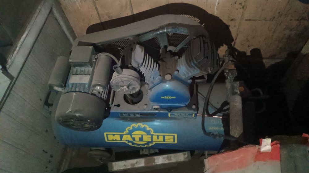 Продаеться шиномонтаж