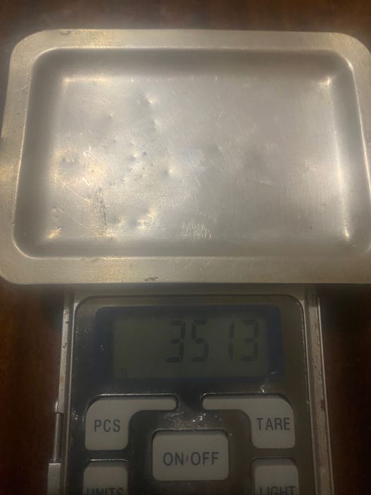 Антикварна сребърна табличка вероятно за бижута или визитки