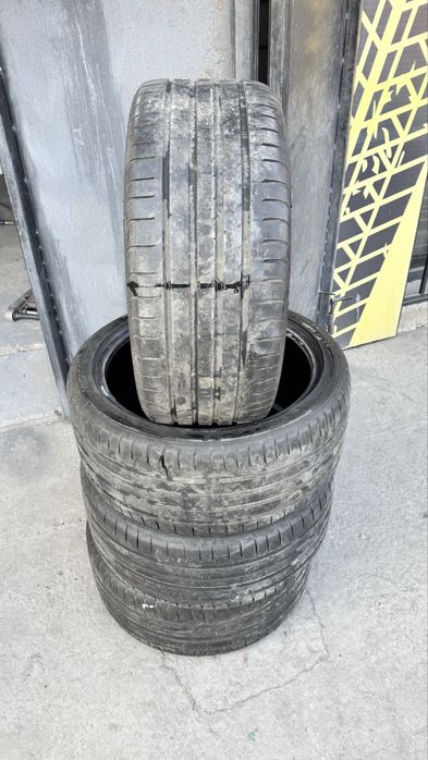 235/40/18 4 штук лета