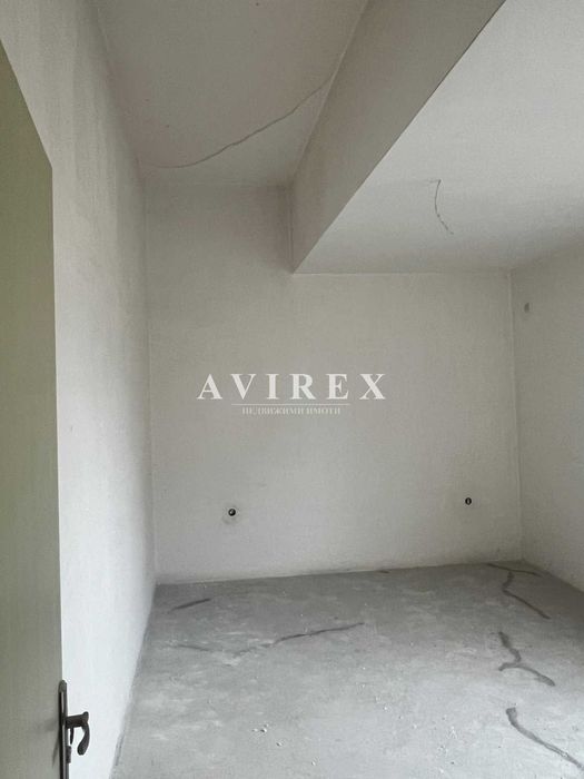 Продава се Тристаен апартамент в Пловдив, Съдийски - 197 кв.м за 676 €/кв.м - Снимка #5