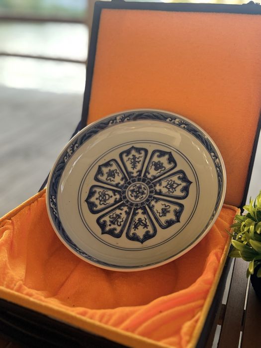 Set 4 piese porțelan stil chinezesc – vase, bol și farfurie + cutii