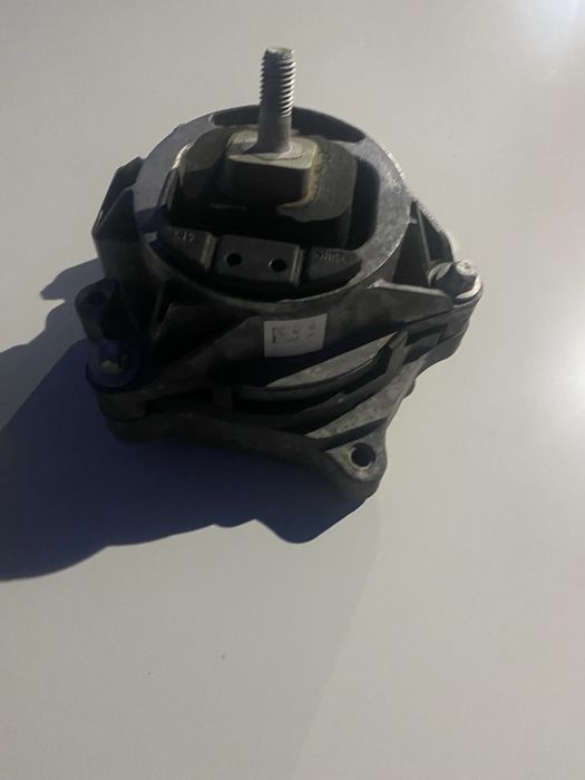 Tampoane motor bmw F30,31 f36