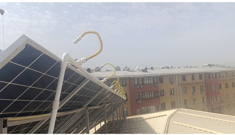 Установка авто моющей системы солнечных панелей