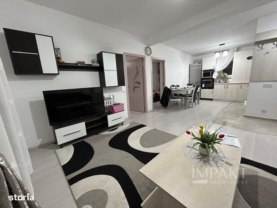 Apartament de inchiriat cu 3 camere, parcare, zona Terra!