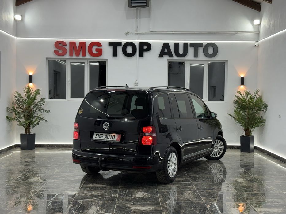 Volkswagen Touran 1.9 TDI 105 CP 6 Trepte 11/2009 SE POATE IN RATE