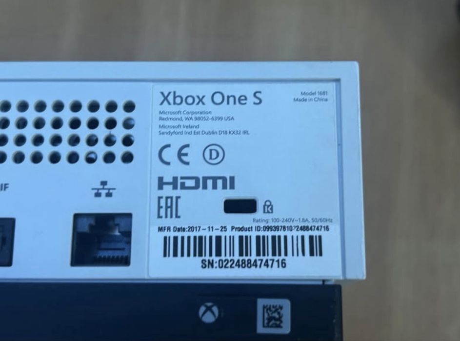 Xbox One S excelent