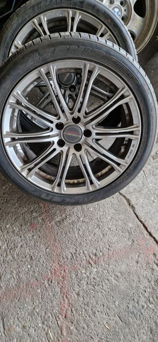 Janta aliaj R18 cu anvelope 255/40zr18