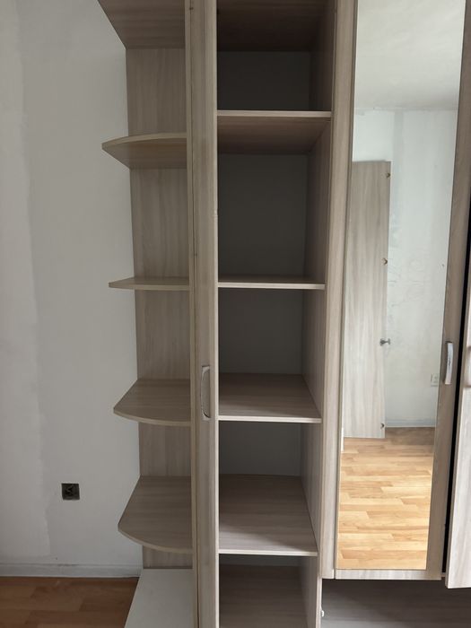 Шкаф для спальной