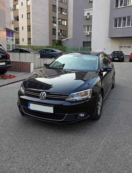 VOLKSWAGEN Jetta 2012 — imagine 2