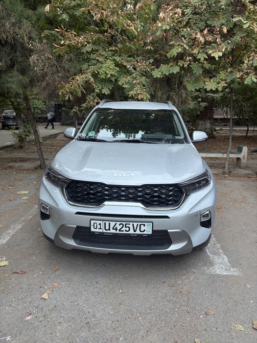 Kia sonet 2025 (2 позиция) 17.000 пробег