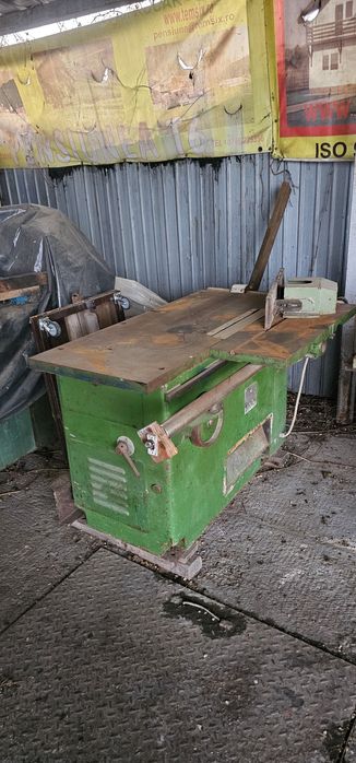 Masina de tâmplărie universala