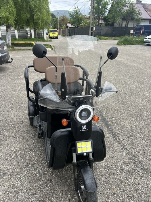 Triciclu electric