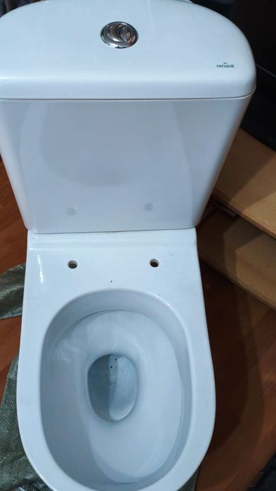 Продам унитаз б/у