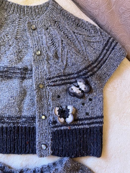 Костюм для девочки, ручная вязка