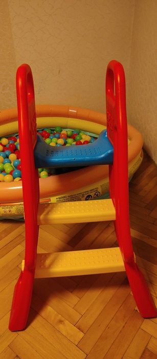 Пързалка DOLU + топки за басейн