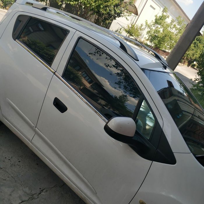 Танирофка, сонцазашита для здание и машине