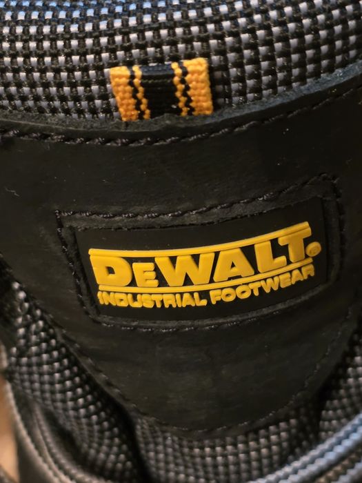Продам ботинки DeWALT 45