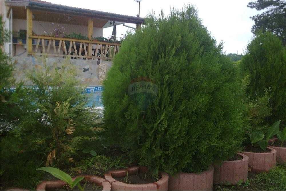 Продава се Къща в с. Червена вода, Област Русе - 360 кв.м за 864 €/кв.м - Снимка #8